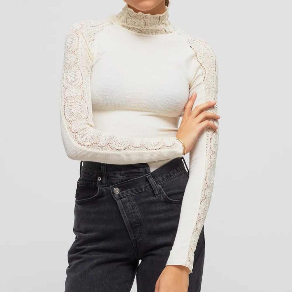 FREE PEOPLE TOP SIZE L